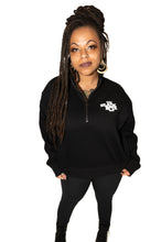 Load image into Gallery viewer, The Black Box Half Zip Crew (Womens)